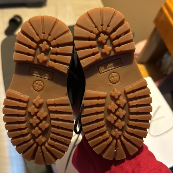 Timberland boots - Picture 2 of 2